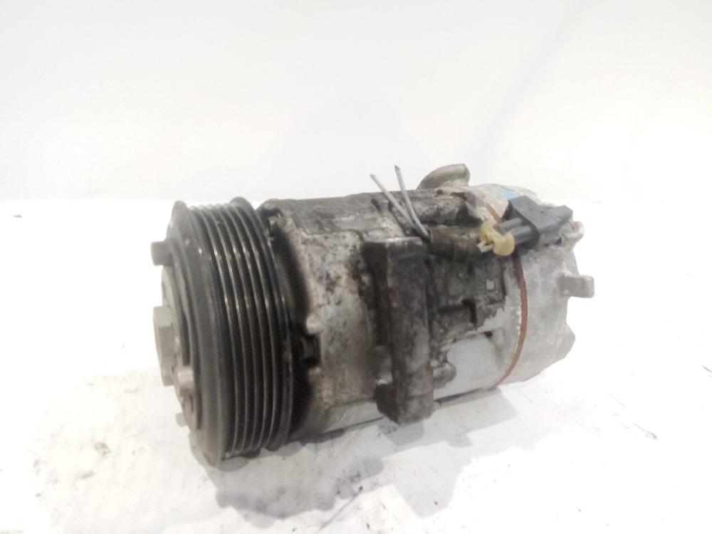 Compressor de ar condicionado B13DTC 95518238 de Opel Corsa e (x15) 2014-2022 75 CV - pieza usada