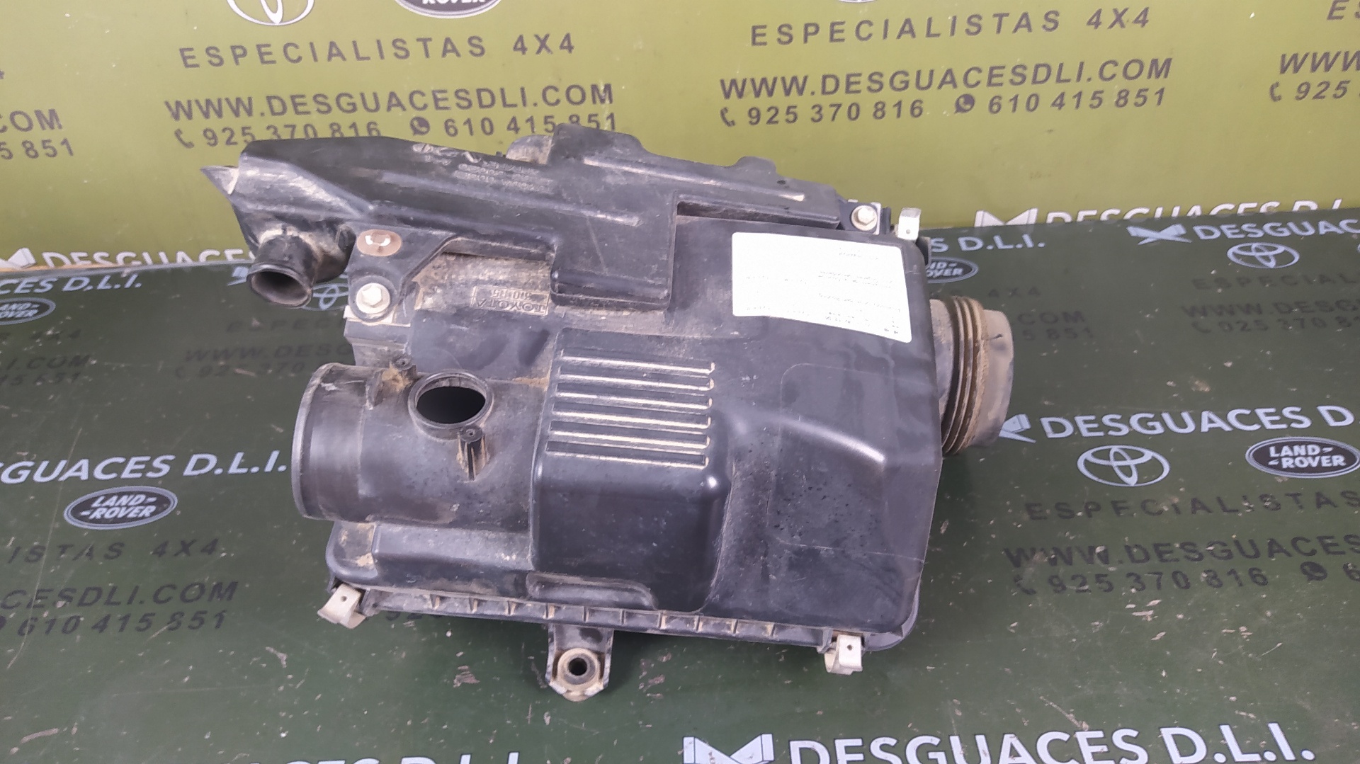 Filtro de aire 1KD 1770530090 de Toyota Land cruiser 2002-2009 con 152000 km - pieza usada