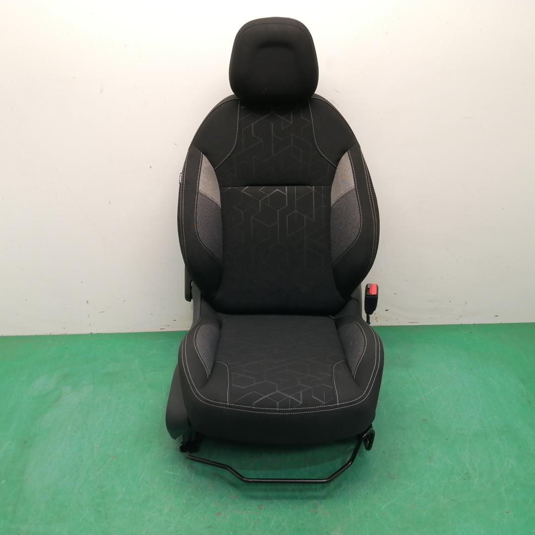 PEUGEOT 2008 1 generation (2013-2020) Front Right Seat 24056830