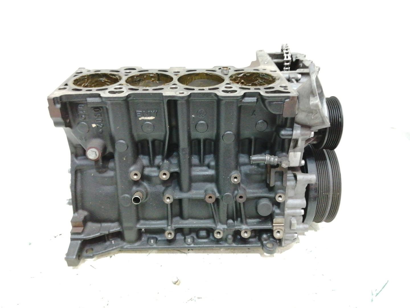 TOYOTA 3 Series E46 (1997-2006) Engine Block 204D4 22785209