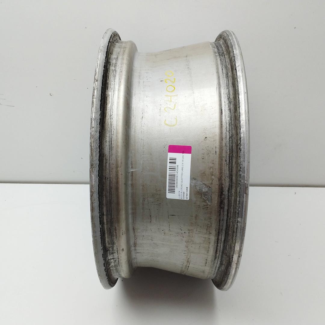 AUDI A6 C5/4B (1997-2004) Tire 4Z7601025B, 65JX16H2ET16, 5H5X110 19349693