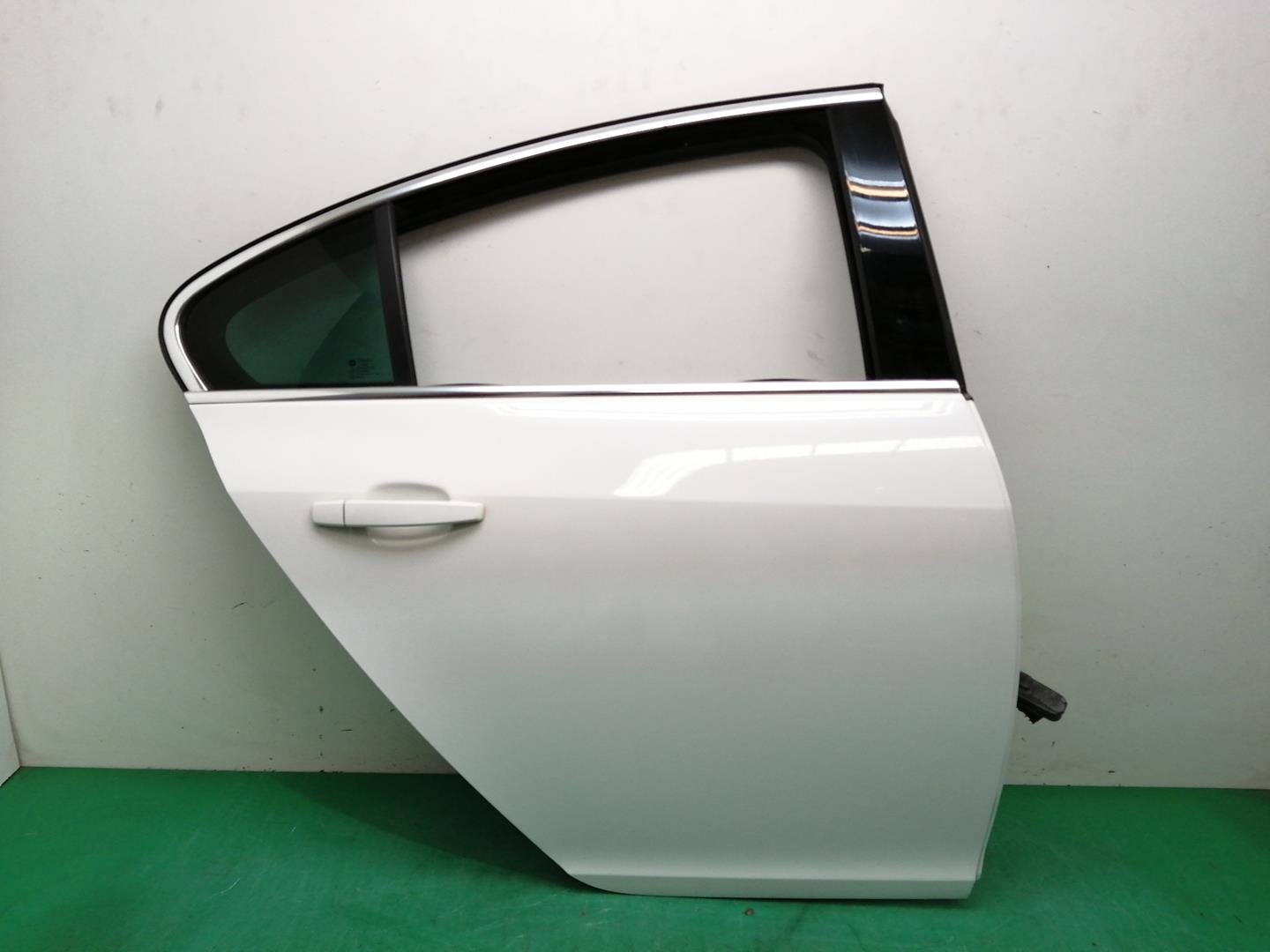 OPEL Insignia A (2008-2016) Rear Right Door OBSERVARFOTOS 22289248