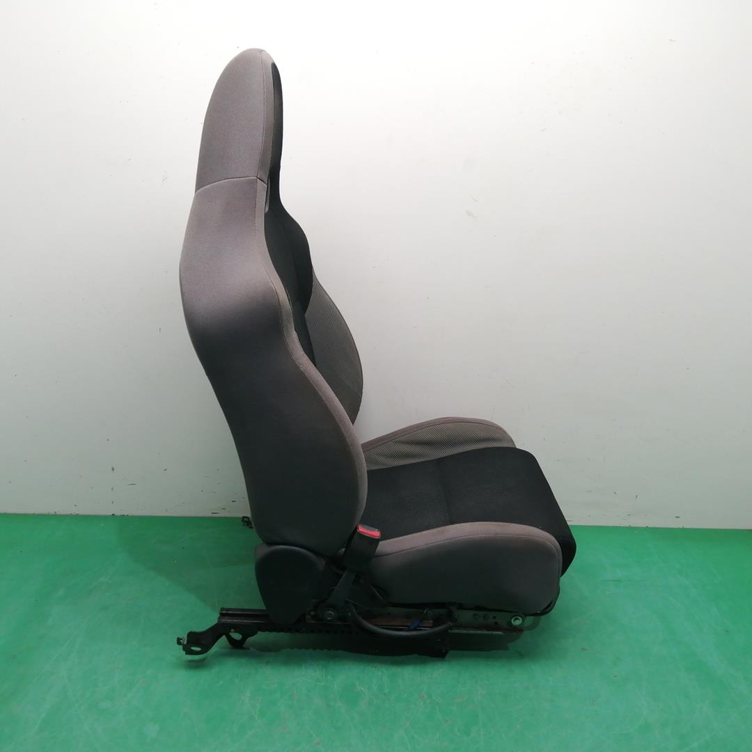 SUBARU Impreza 2 generation (2000-2007) Front Left Seat OBSERVARFOTOS 22784140