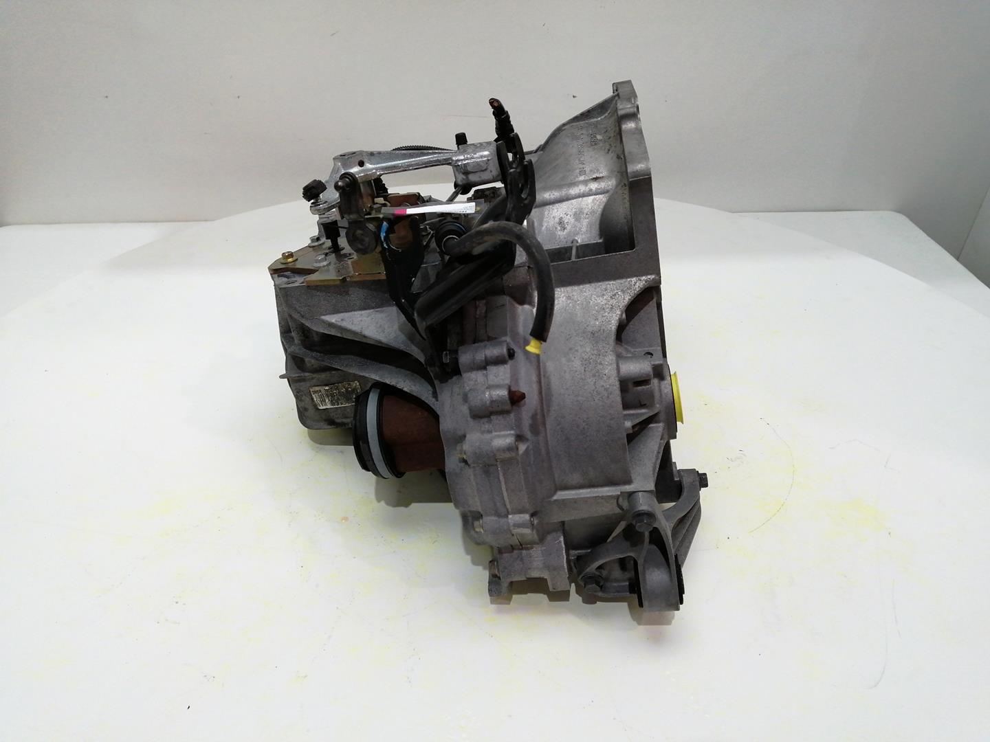 VOLVO S40 2 generation (2004-2012) Gearbox 3M5R7002YF 19314970