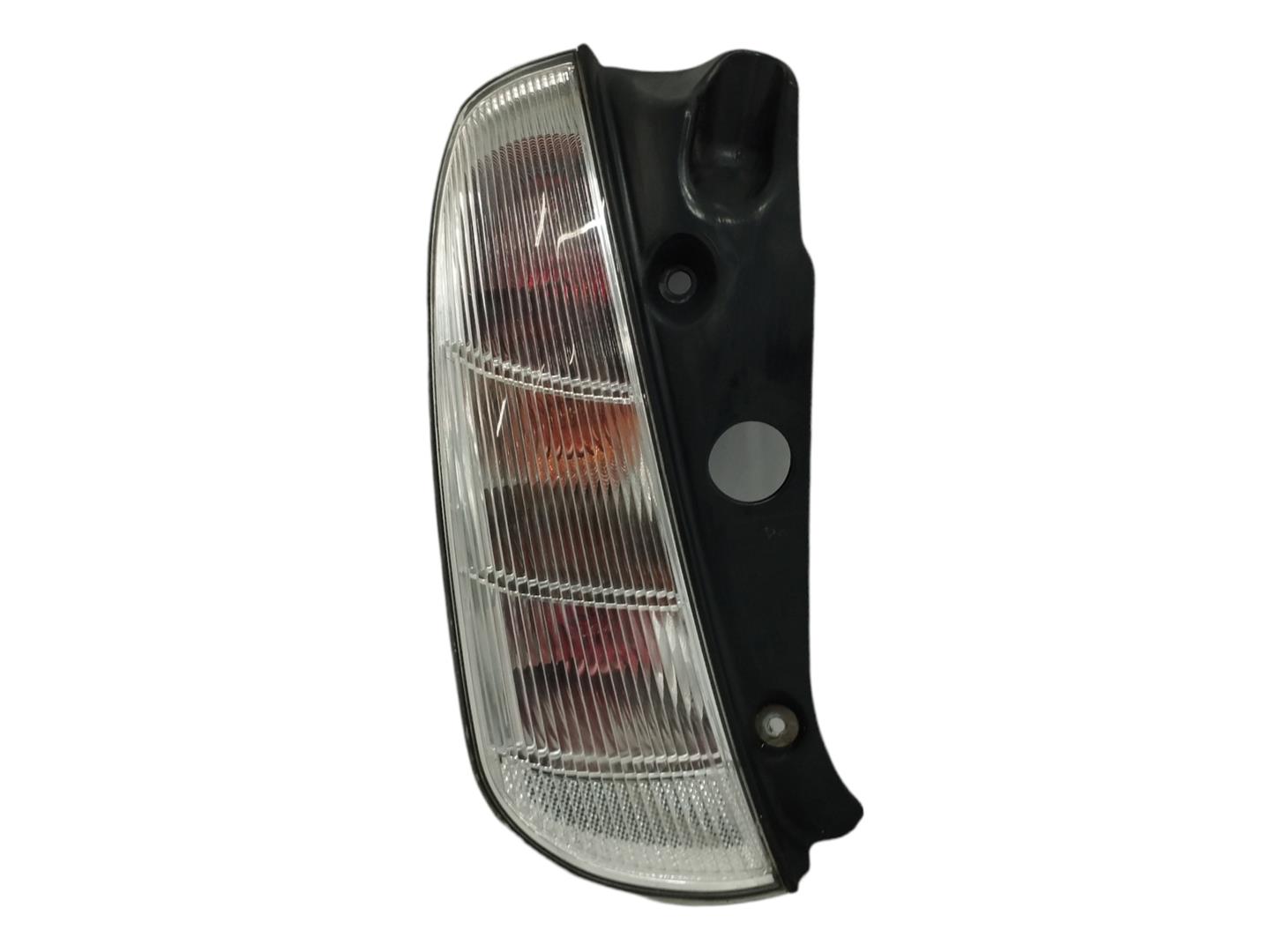 LANCIA Ypsilon II (Type 843)  (2003-2011) Feu arrière gauche 51786658 22288718