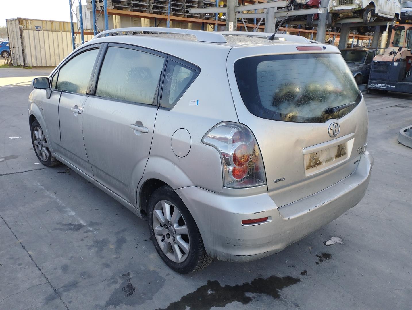 TOYOTA Corolla Verso 1 generation (2001-2009) Решетка радиатора 531110F020 19338444