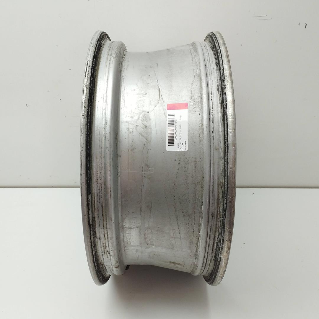 OPEL Astra H (2004-2014) Pneu 13288966, 7JX17ET39, 5H5X110 19384580