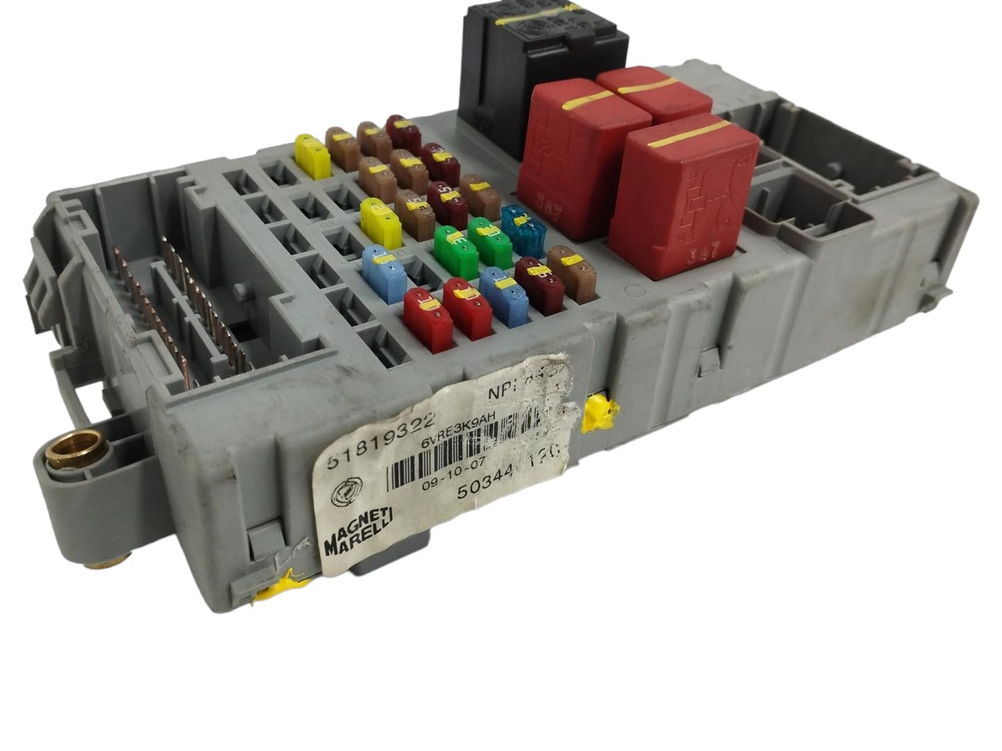 LANCIA Ypsilon II (Type 843)  (2003-2011) Fuse Box 51819322 22288656