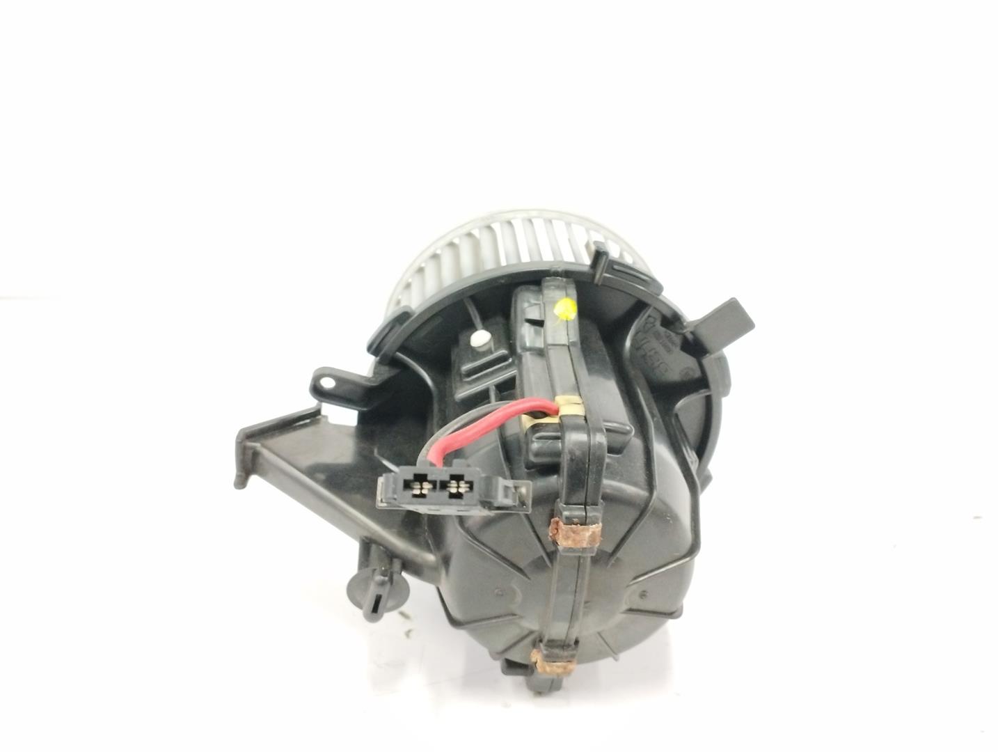 AUDI A6 C6/4F (2004-2011) Motor încălzitor interior U0851003 19338457