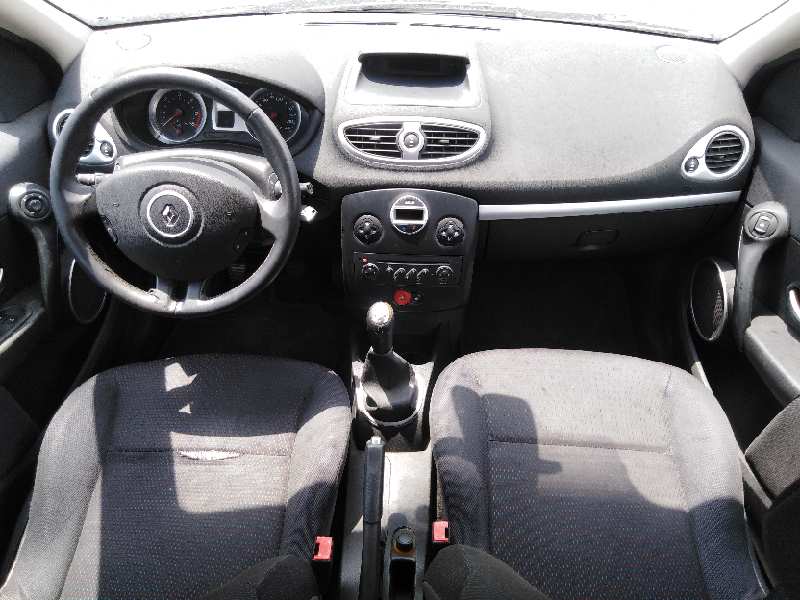 RENAULT Clio 2 generation (1998-2013) Трапеции стеклоочистителей 54523631 22784615