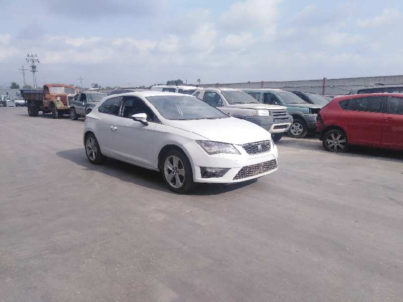 SEAT Leon 3 generation (2012-2020) Egy felfüggesztés alkatrészei 5Q0199555R 20143531