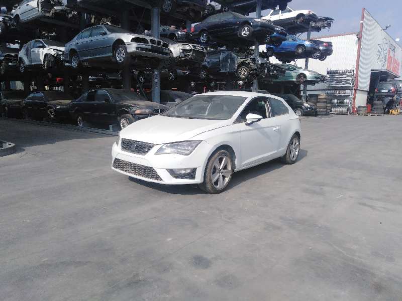 SEAT Leon 3 generation (2012-2020) Egy felfüggesztés alkatrészei 5Q0199555R 20143531