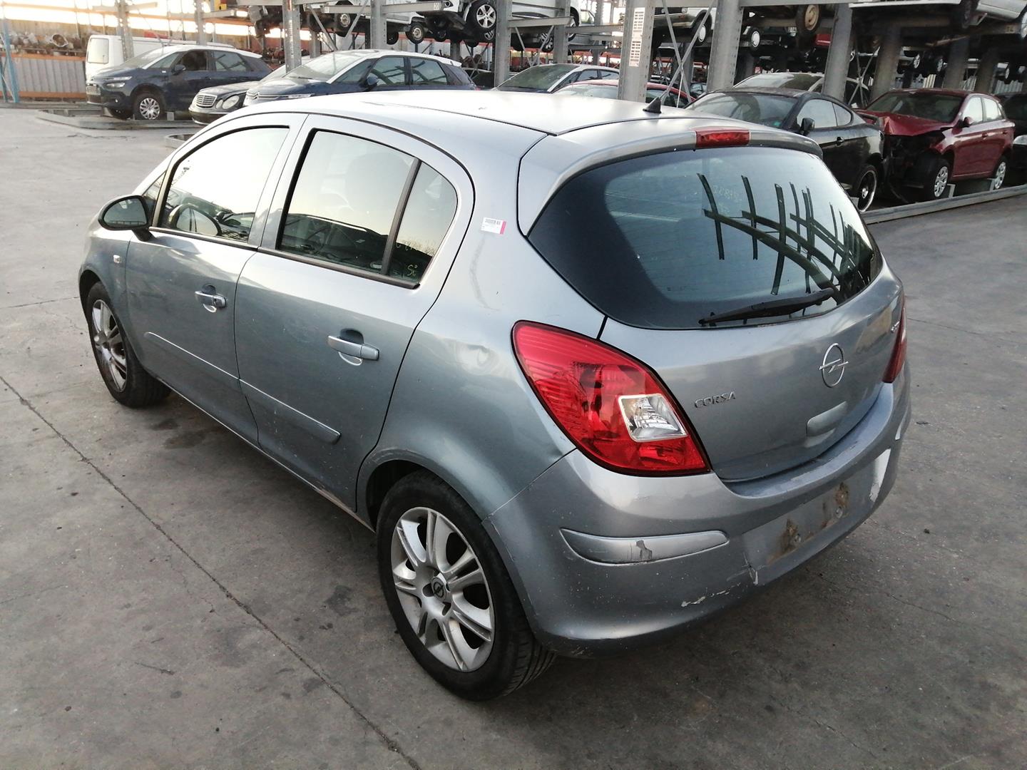 OPEL Corsa D (2006-2020) Шина 13211902, 6JX16ET40, 4H4X100 24046462