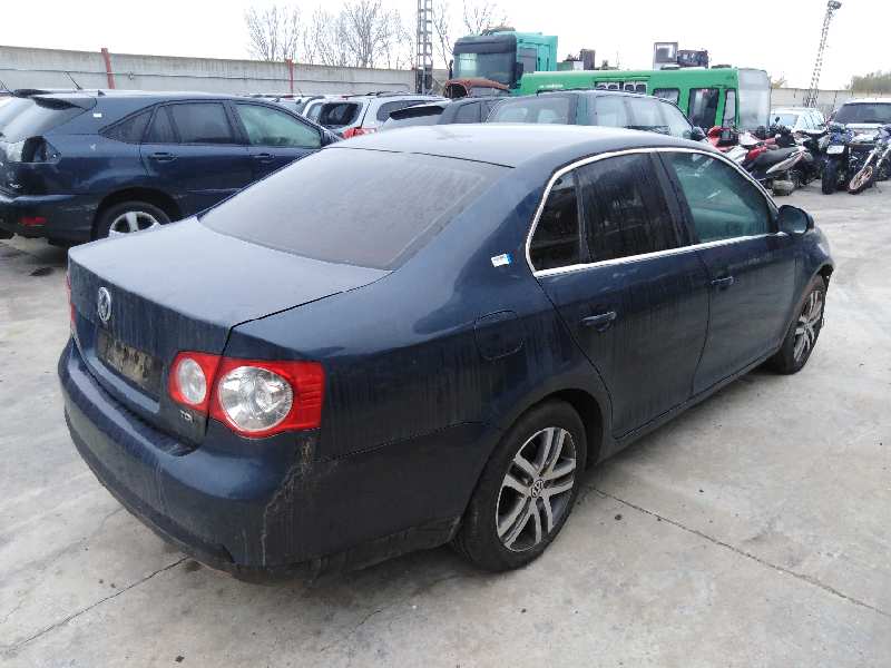 VOLKSWAGEN Jetta 5 generation (2005-2011) Greičių dėžė (pavarų dėžė) JCR 20362278