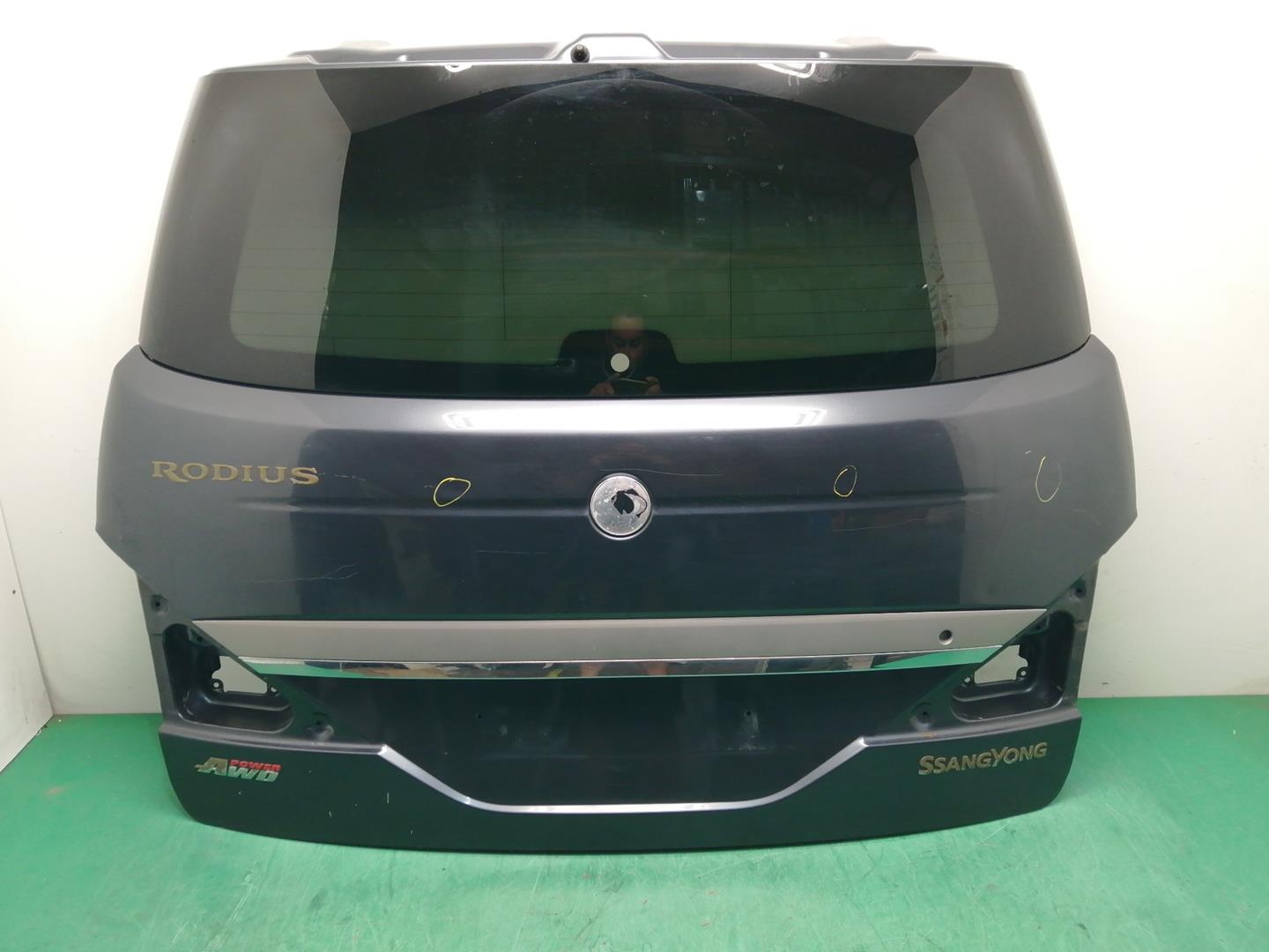 SSANGYONG Rodius 1 generation (2004-2010) Bootlid Rear Boot OBSERVARFOTOS 22288587