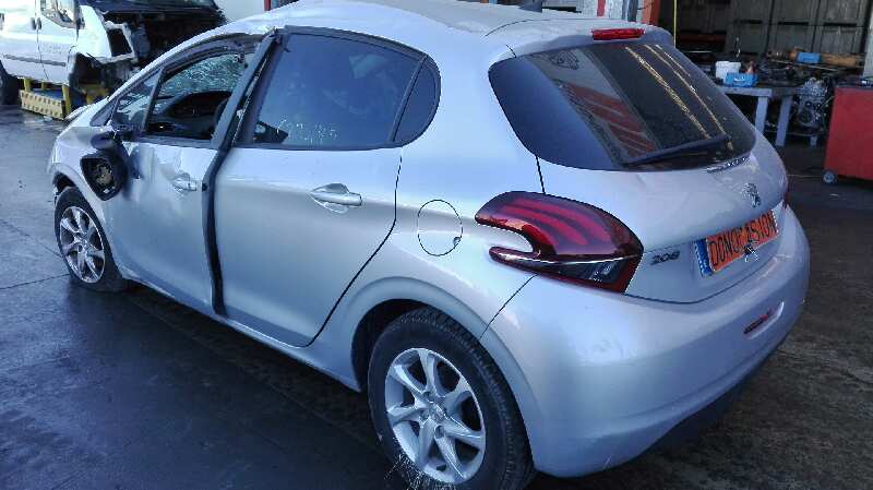 PEUGEOT 208 Peugeot 208 (2012-2015) Bal oldali motorblokk 9807450980, 9810216980 20143134