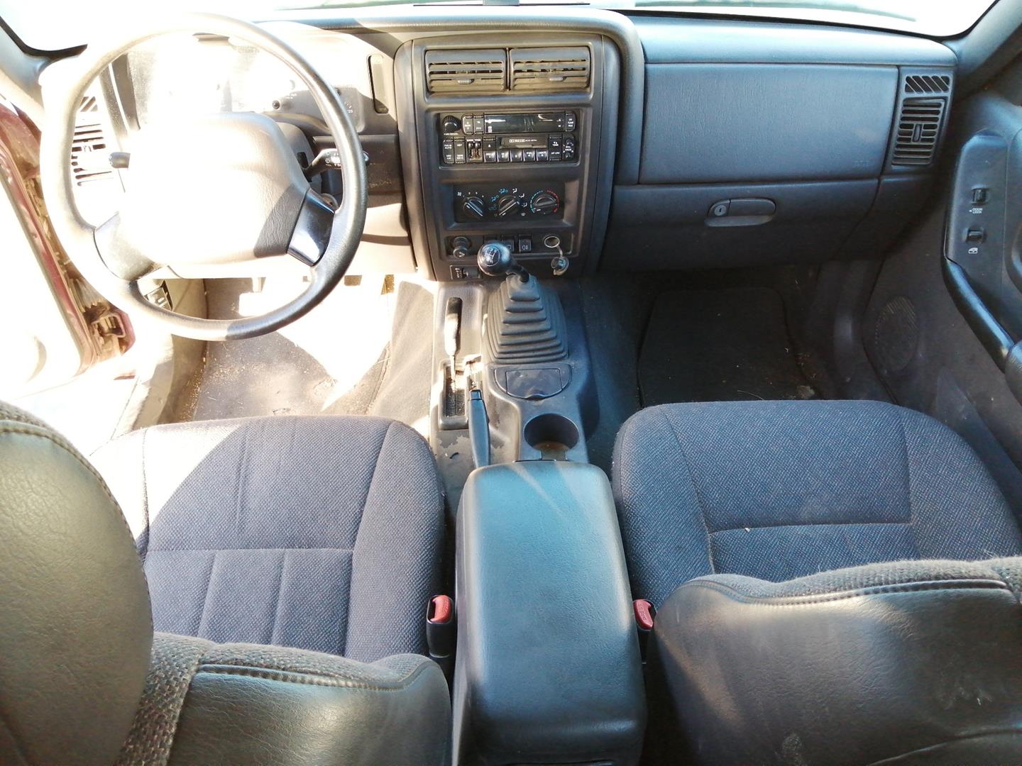 JEEP Cherokee 2 generation (XJ)  (1997-2001) Короткий кардан коробки передач 52099422, 89CM 24056854