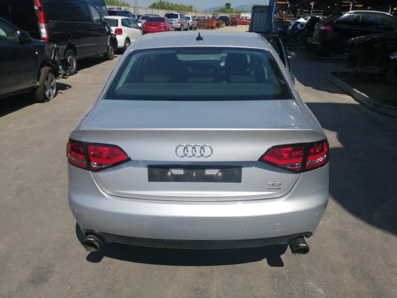 AUDI A4 B8/8K (2011-2016) Vaihteisto LEH,1084030016 25900904