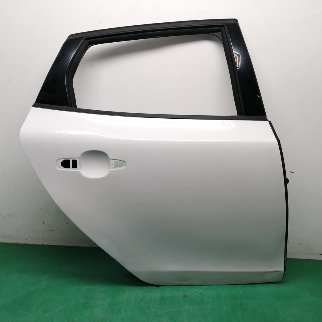 VOLVO V40 2 generation (2012-2020) Rear Right Door 31402337, NECESITAREPARACION, OBSERVARFOTOS 21095178