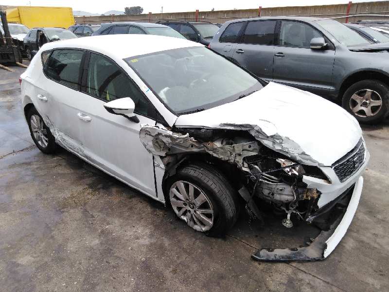 SEAT Leon 3 generation (2012-2020) Декоративная крышка двигателя 04L103925J, OBSERVARFOTOS, 04L103925J 24533852