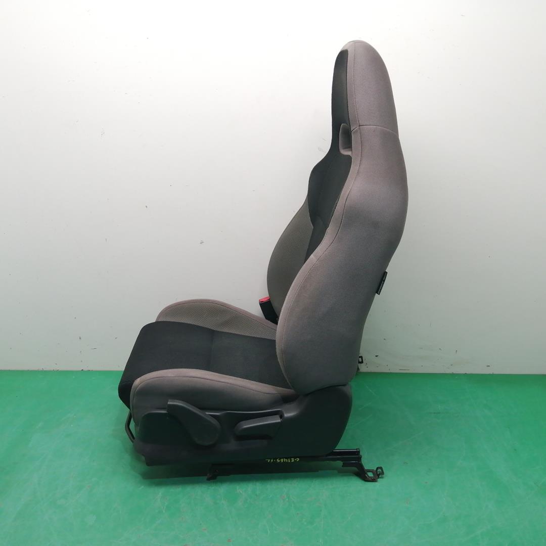 SUBARU Impreza 2 generation (2000-2007) Front Left Seat OBSERVARFOTOS 22784140