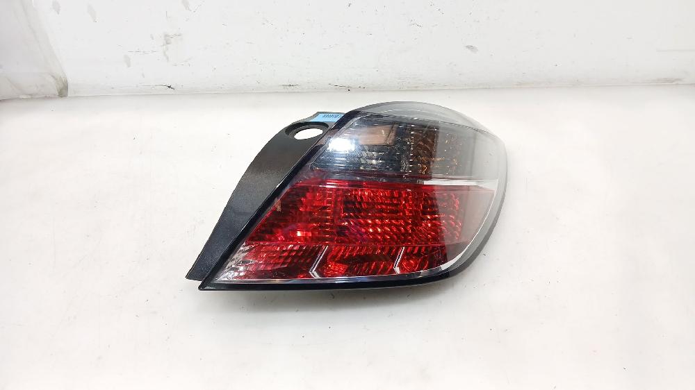 Rear lamp rh Z19DT 93190791 de Opel Astra h gtc (a04) 2005-2010 120 CV con 371703 km