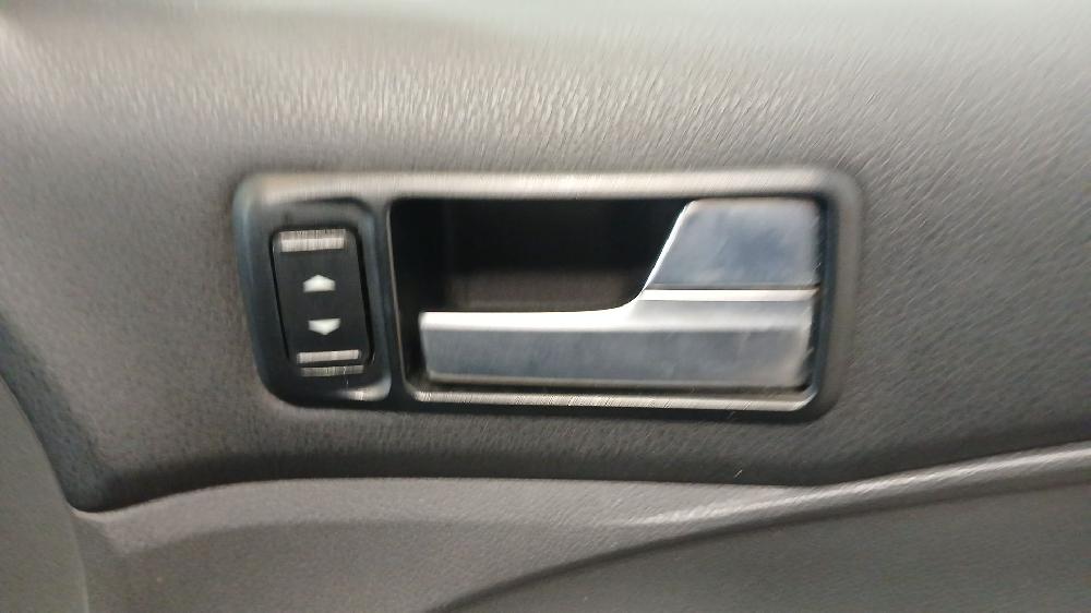 Puxador interior frente direita G8DA 1470111 de Ford Focus c-max (dm2) 2003-2007 109 CV con 314219 km
