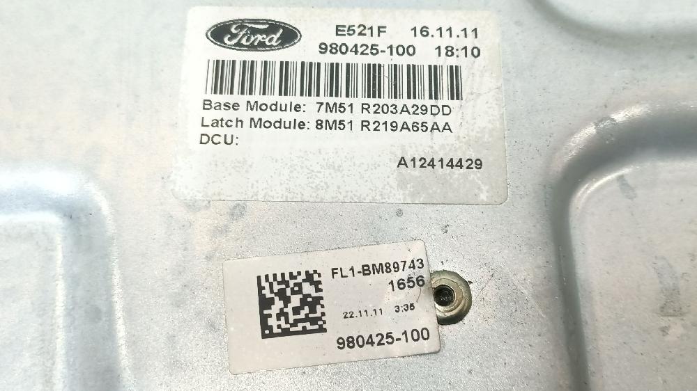 Elevalunas delantero izquierdo UFDA 1738645 de Ford Kuga i 2008-2012 140 CV con 206183 km - pieza usada