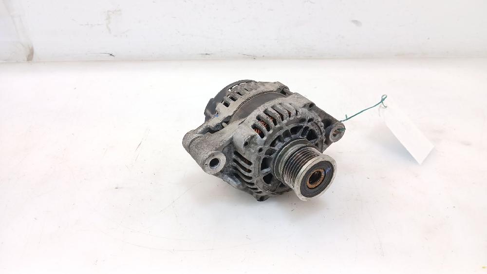 Alternador A20DT 13579668 de Opel Zafira tourer c (p12) 2011-0 130 CV con 284745 km