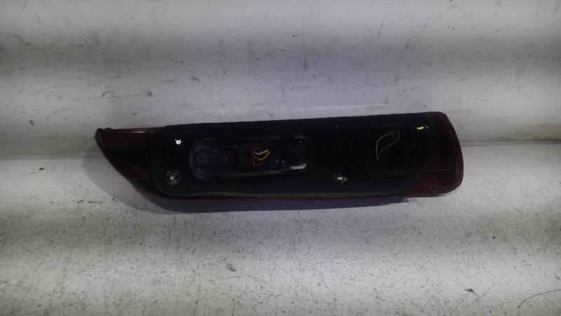 Piloto trasero derecho AR 67501 60603944 de Alfa romeo 146 (930_) 1999-2001 90 CV - pieza usada