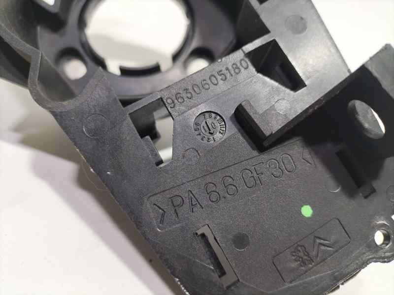 Mando multifunción KFW 9630605180 de Peugeot 206 hatchback (2a/c) 1998-2010 75 CV - pieza usada