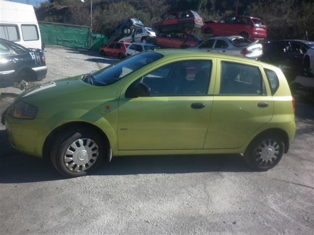 CHEVROLET Aveo T200 (2003-2012) Visszajelző ablaktörlő kapcsolókarja 520330-1000 24993003