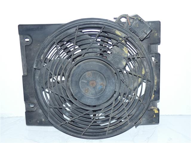 OPEL Astra H (2004-2014) Porlasztóventilátor GM0130303275 24992671