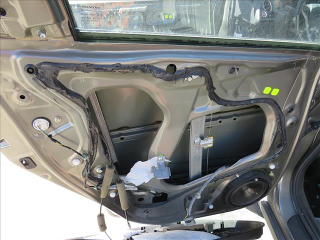 HONDA Civic 9 generation (2012-2020) Rear left door window lifter 24994831