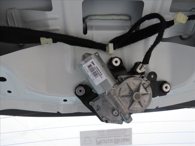 DACIA Sandero 1 generation (2008-2012) Galinio dangčio (bagažinės) valytuvo varikliukas 24994566