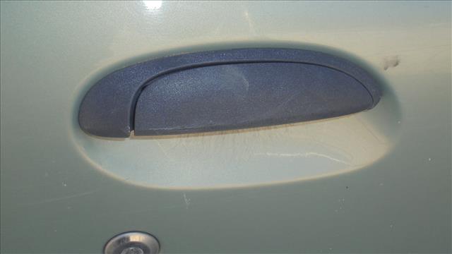 MERCEDES-BENZ B-Class W246 (2011-2020) Priekinių dešinių durų išorinė rankenėlė 25000109