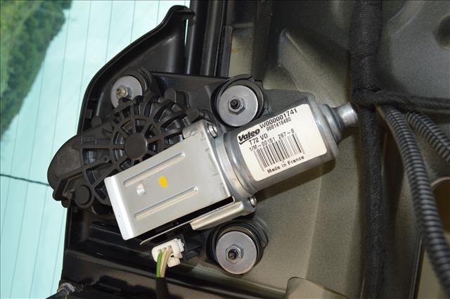PEUGEOT 308 T7 (2007-2015) Galinio dangčio (bagažinės) valytuvo varikliukas 24996640