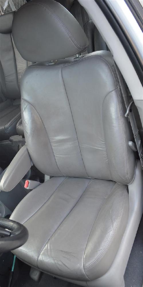 KIA Carnival UP/GQ (1999-2006) Front Left Seat 24997804