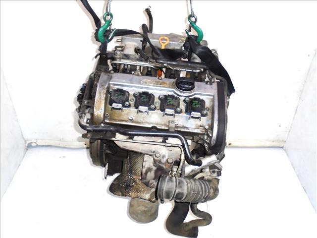 AUDI A4 B7/8E (2004-2008) Engine AEB 24996103