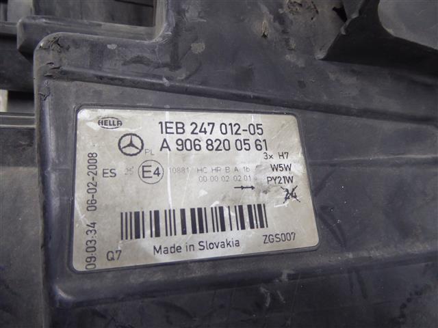 MERCEDES-BENZ Sprinter 1 generation (903) (1995-2006) Преден ляв фар 1EB247012-05 24992276