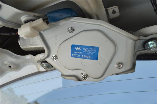 HYUNDAI i30 GD (2 generation) (2012-2017) Tailgate  Window Wiper Motor 24996139