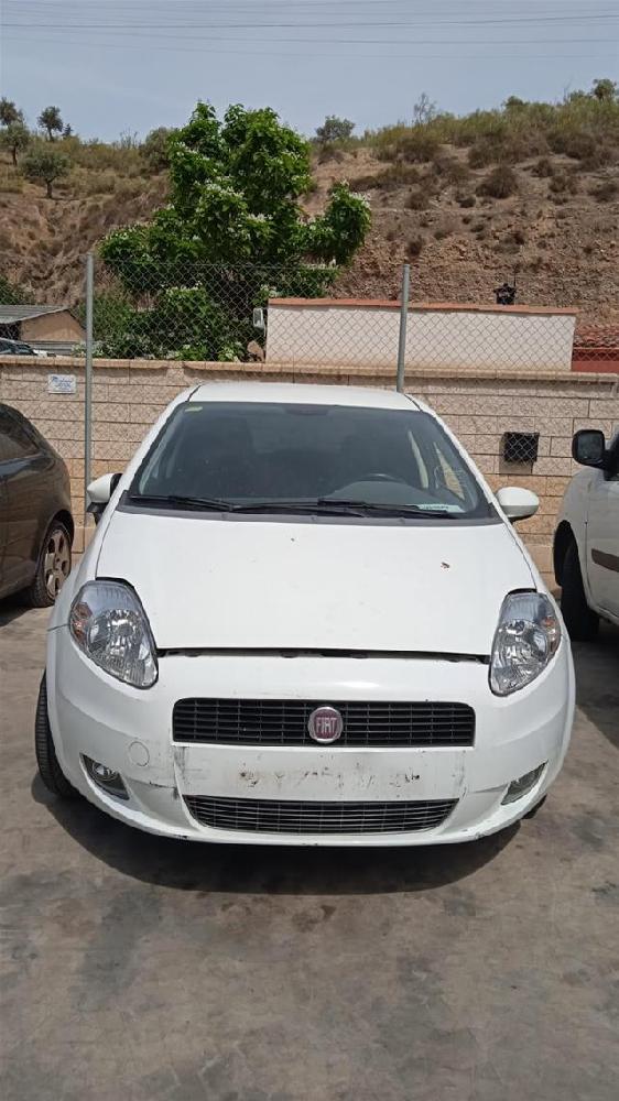 FIAT Grande Punto 1 generation (2006-2008) Молдинг задней правой двери 24995887