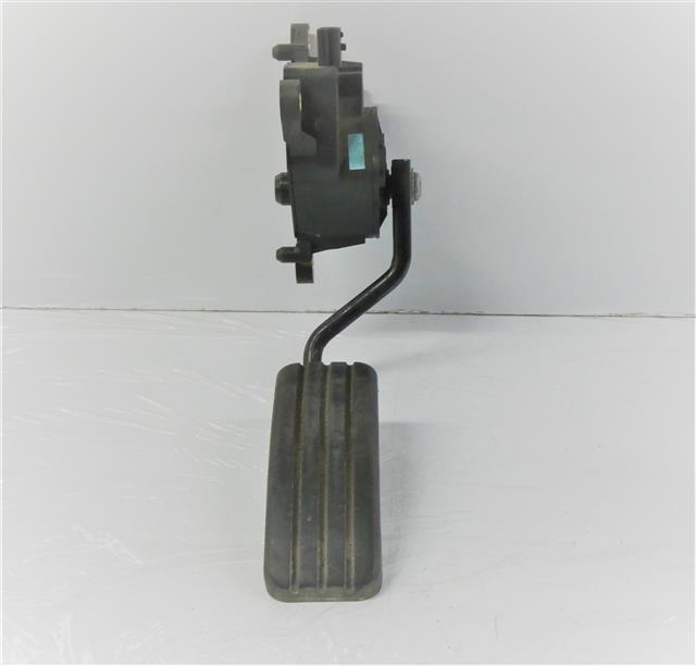 BMW 5 Series F10/F11 (2009-2017) Throttle Pedal 8200297342 24993133