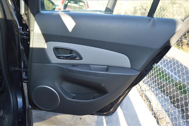 CHEVROLET Cruze 1 generation (2009-2015) Rear Right Door Molding 24998255
