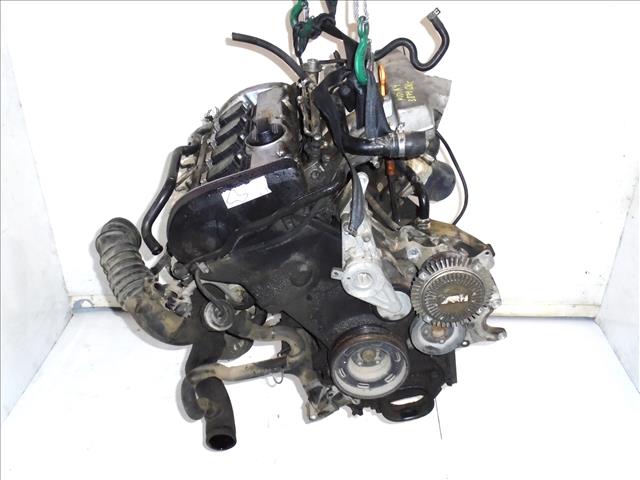 AUDI A4 B7/8E (2004-2008) Engine AEB 24996103