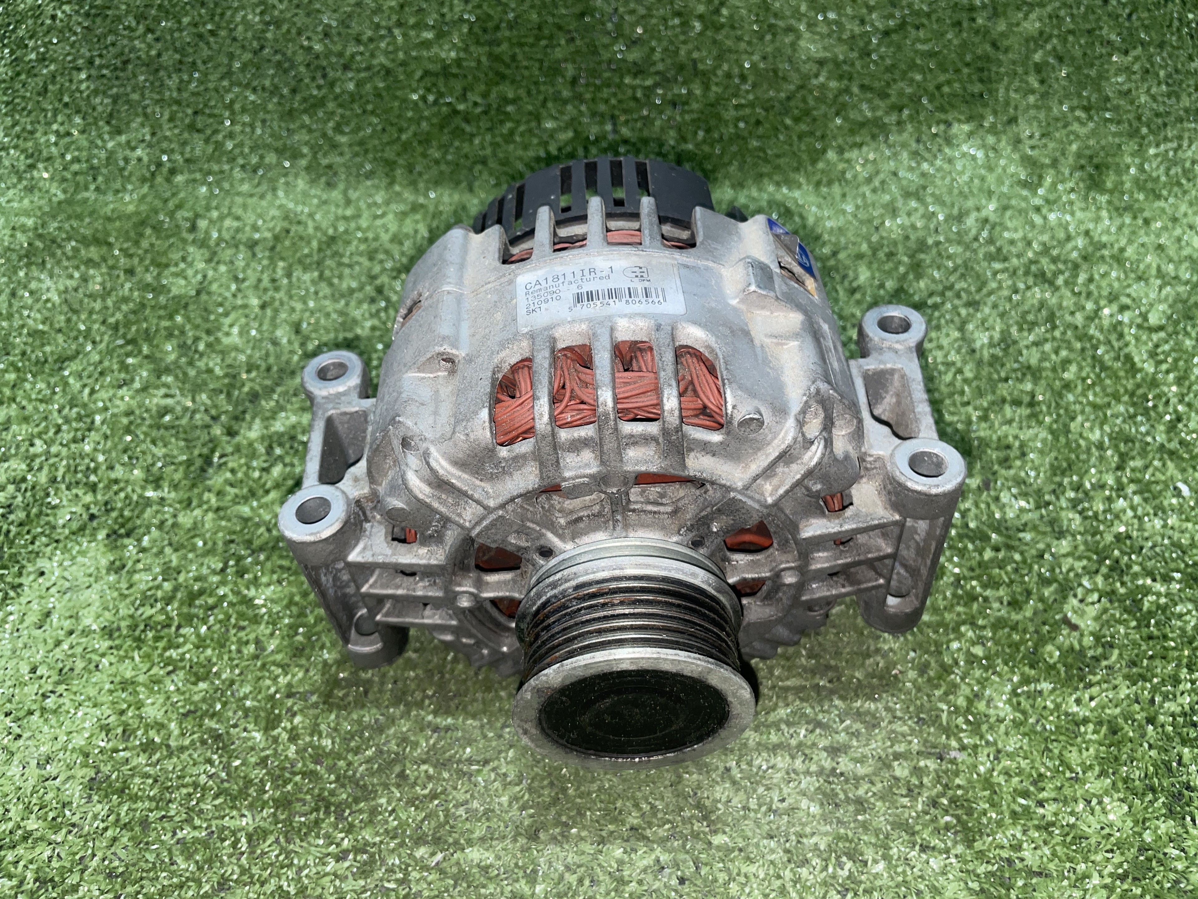 AUDI A4 B6/8E (2000-2005) Alternator SG14B016, VALEO, 06B903016AF 21584848