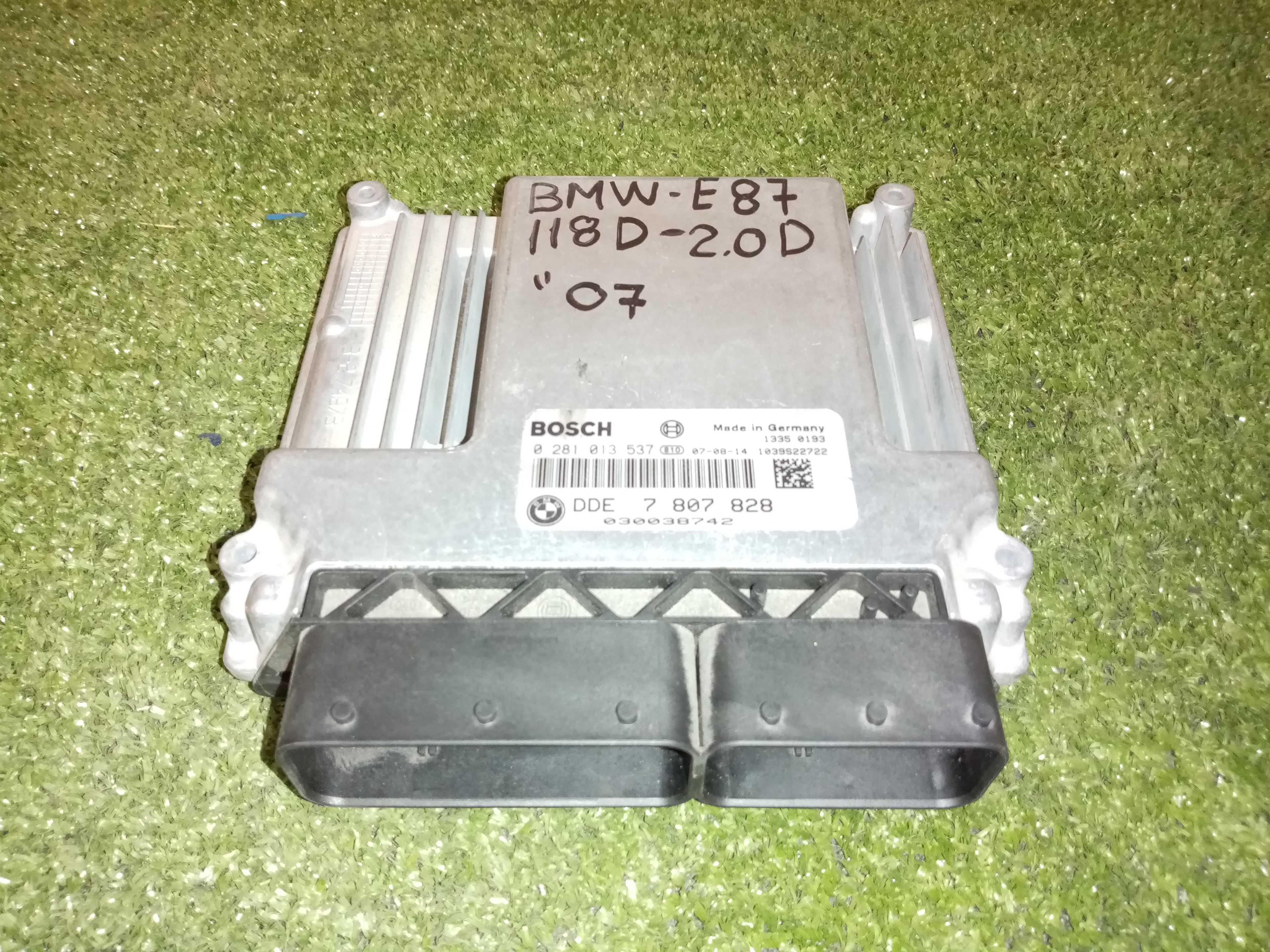 BMW 1 Series E81/E82/E87/E88 (2004-2013) Motorkontrolenhed ECU 0281013537 23546310