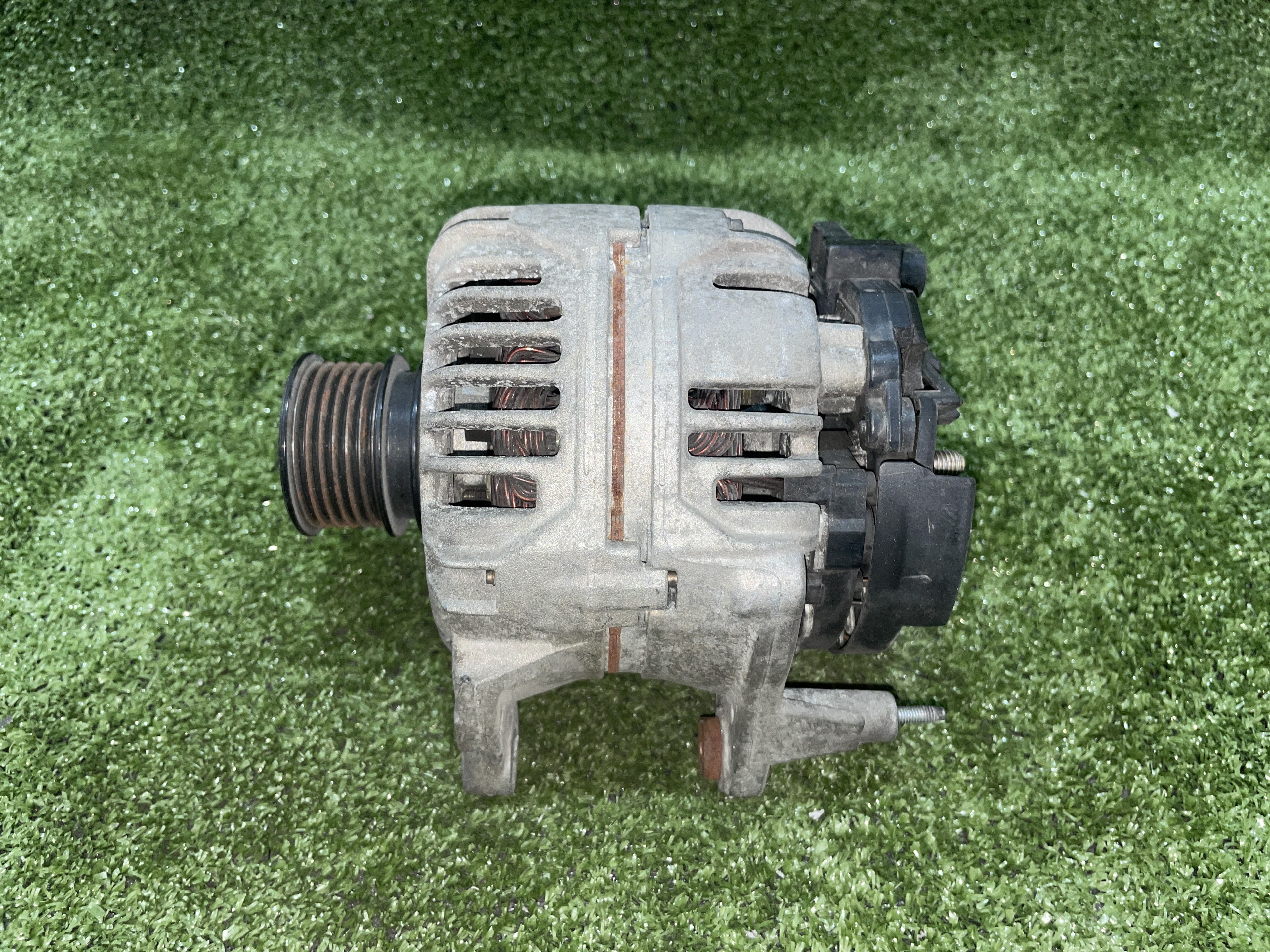 VOLKSWAGEN Lupo 6X (1998-2005) Alternator 0124315005,037903025L 21584754