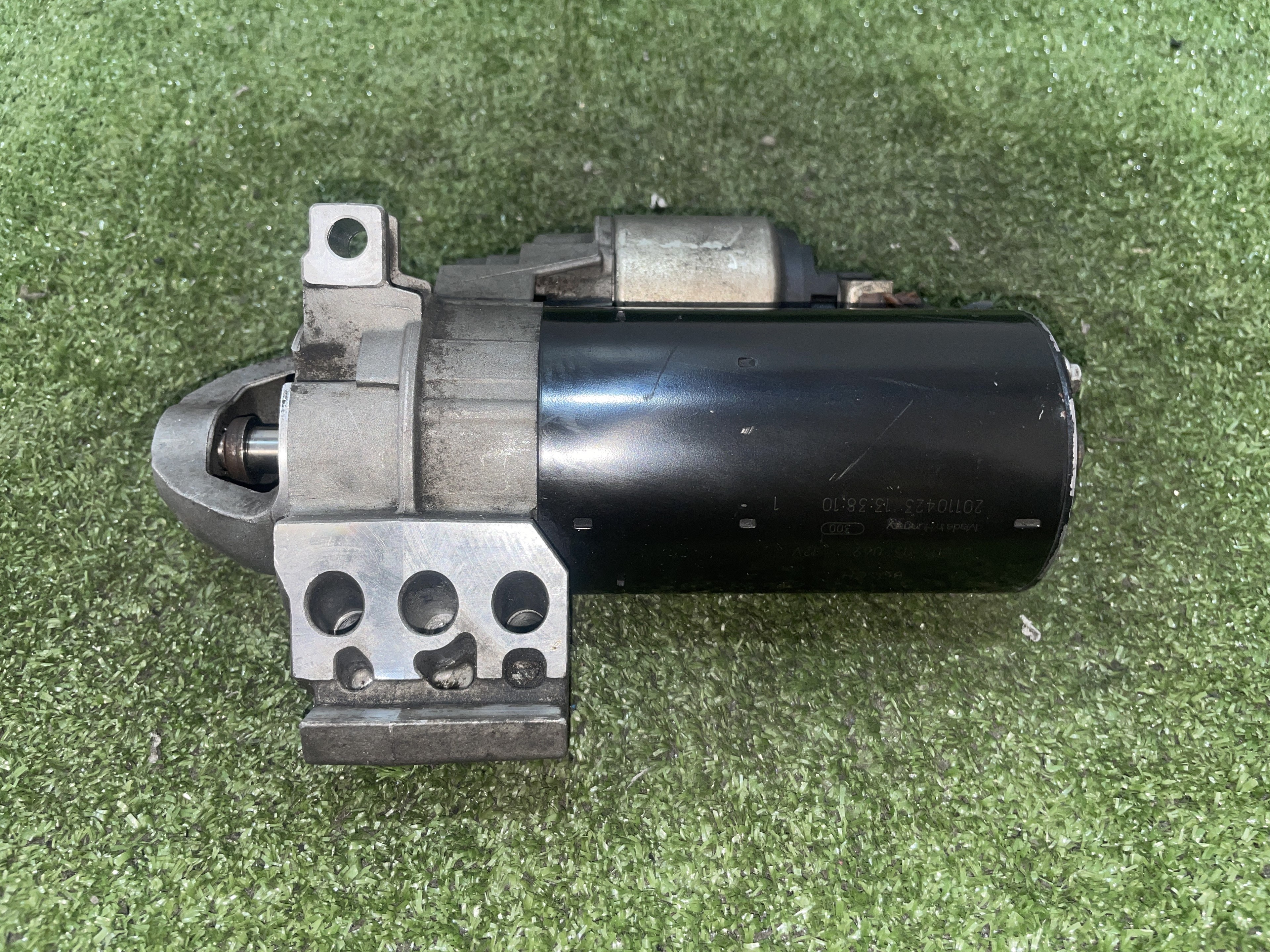 BMW 3 Series E90/E91/E92/E93 (2004-2013) Startovací motor 0001115069,7801203-03 23549513