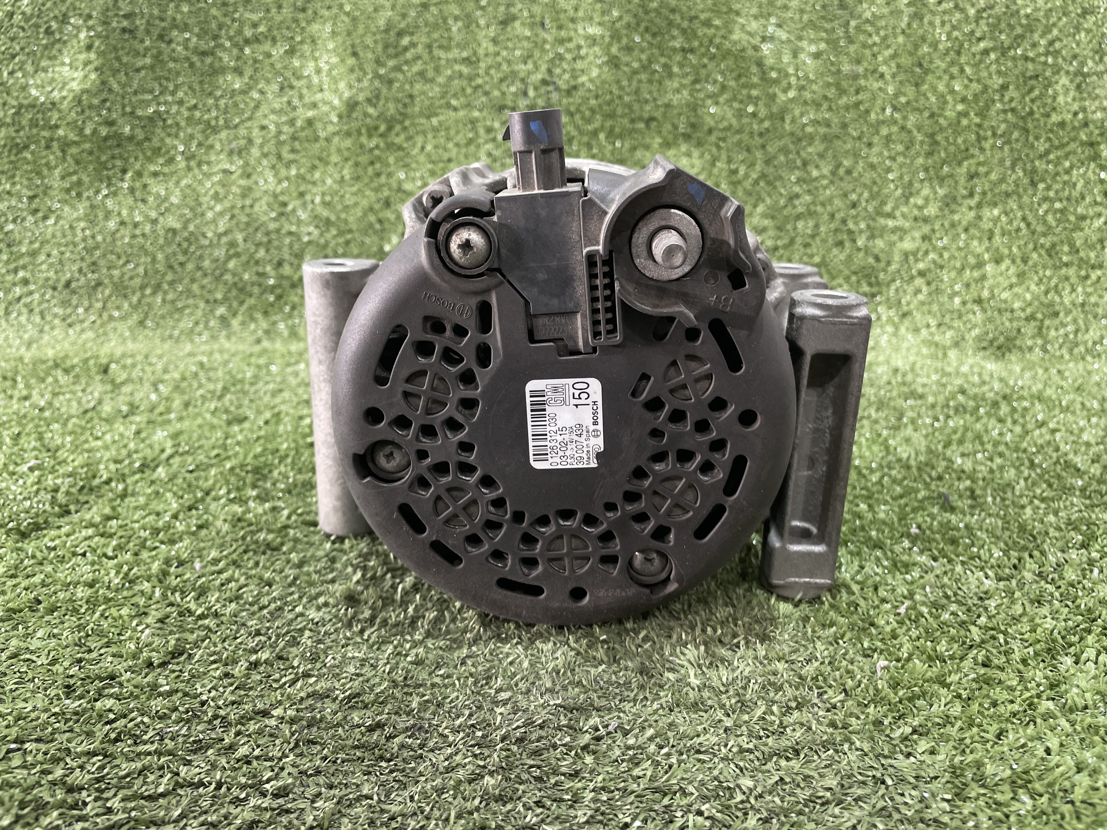 OPEL Corsa D (2006-2020) Alternator 0126312030, 39007439 21585158